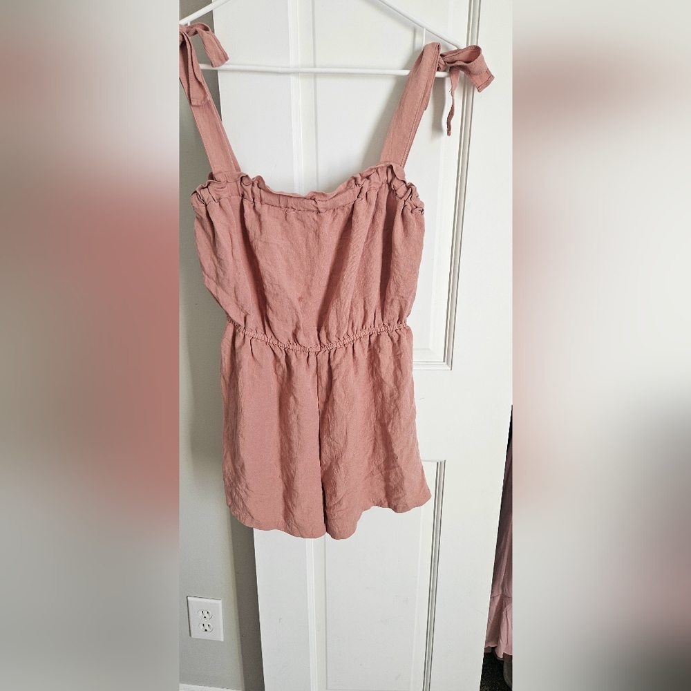Short jump suit